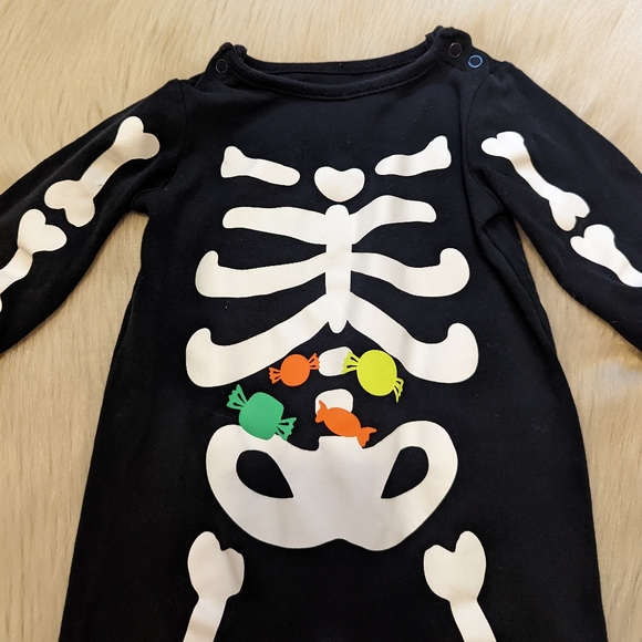 just you and me by Carter's black skeleton footsie PJs w/candy in belly size 9M - Picture 3 of 7